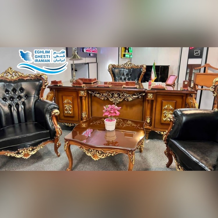 میز مدیریت آمریکایی و صندلی و نیم ست شل(ورق طلا)