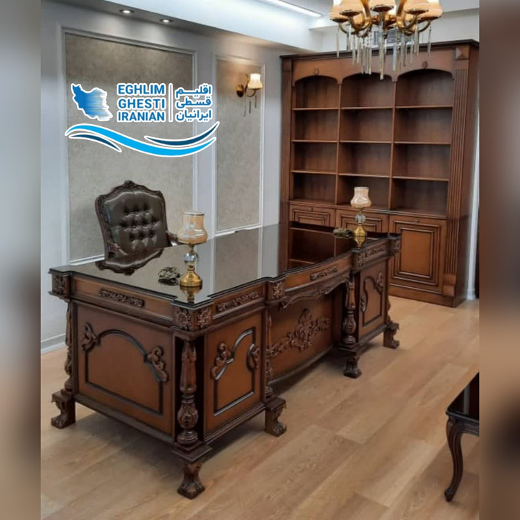 میز مدیریت، صندلی و نیم ست شاهی