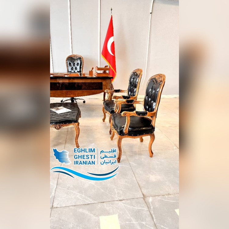 میز مدیریت هورس پولیش و صندلی و نیم ست فرانسوی
