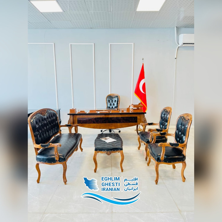 میز مدیریت هورس پولیش و صندلی و نیم ست فرانسوی